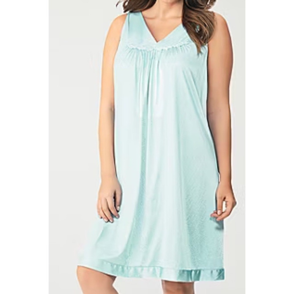 Exquisite Form Azure Mist Nylon Tricot Nightgown Sleeveless Floral Applique 2X
